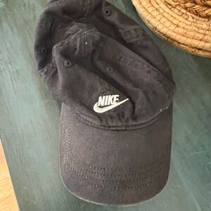 Nike Black kids hat. 19” circumference